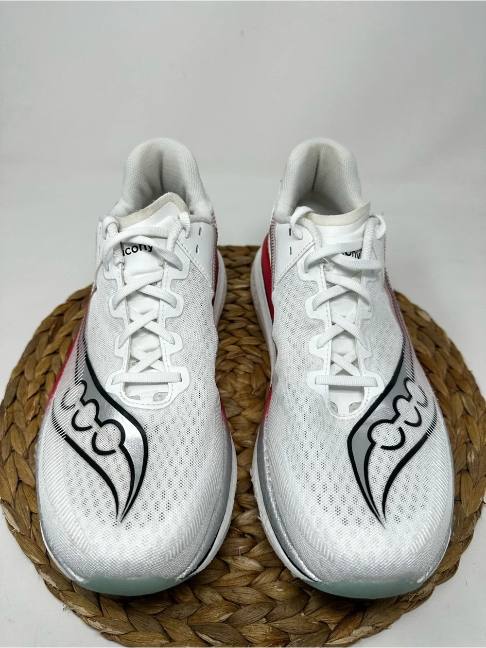 Saucony Endorphin Azura Running Shoes White Salsa Size 12.5 Men's